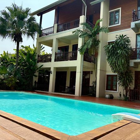 Shewe Wana Suite Resort Chiang Mai Zewnętrze zdjęcie